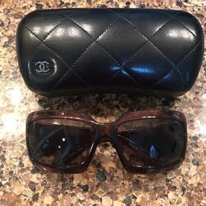 Chanel Brown & Pearl CC Polarized Sunglasses